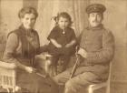 thumbs/1915b_julie_ruth_joseph.png.jpg